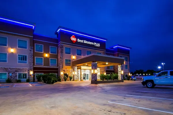 Photo 1 - Best Western Plus Dilley Inn & Suites