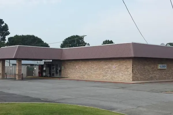 Photo 1 - Sunbelt Lodge Motel