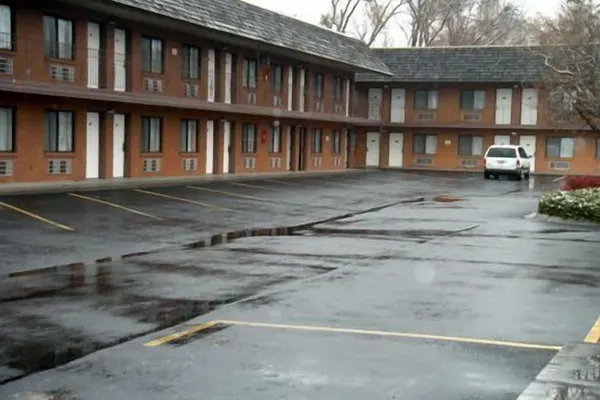 Photo 1 - Motel West