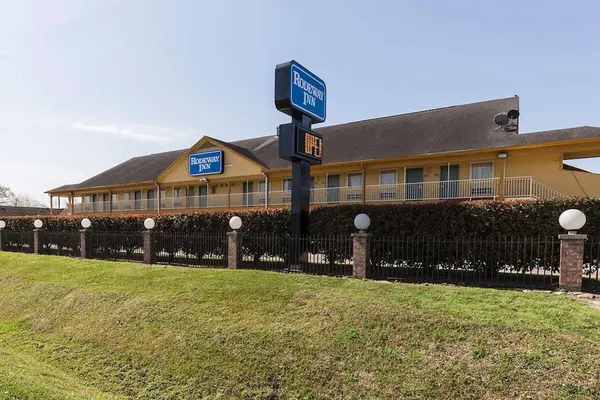 Photo 1 - Rodeway Inn