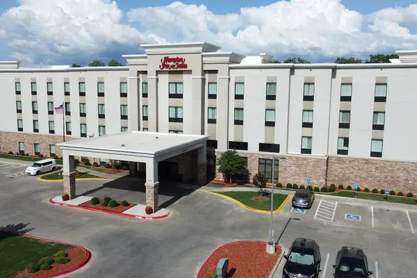 Photo 1 - Hampton Inn & Suites Ardmore