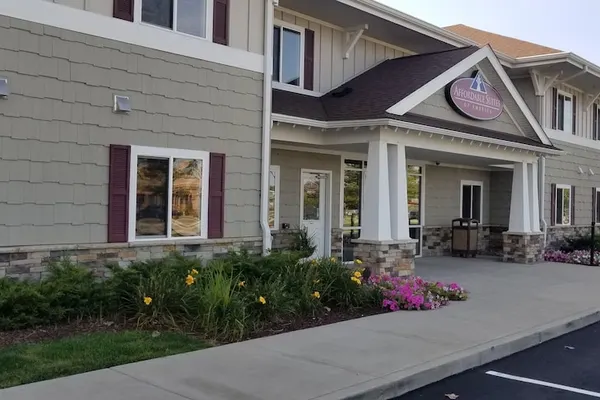 Photo 1 - Affordable Suites of America Portage