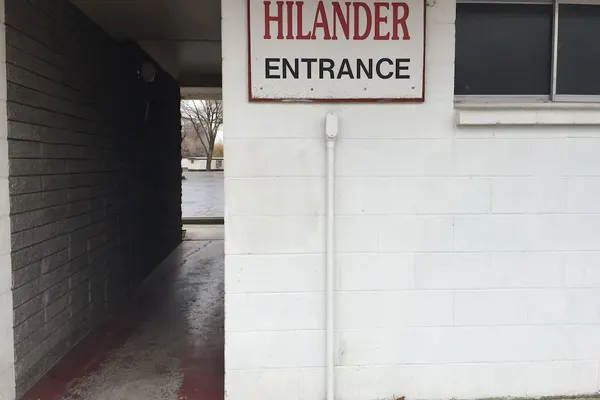 Photo 1 - Hilander Motel