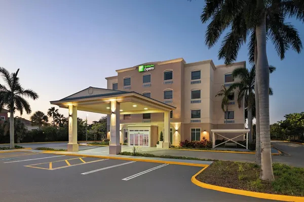 Photo 1 - Holiday Inn Express & Suites Boynton Beach West by IHG