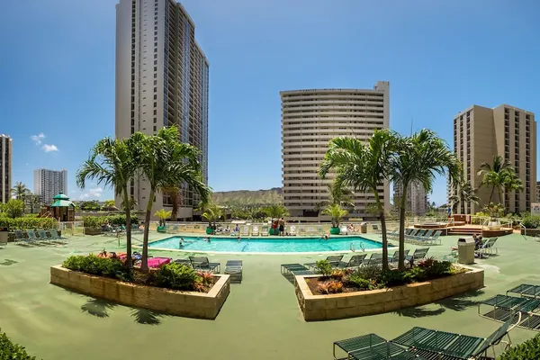 Photo 1 - Hawaiian Sun Holidays
