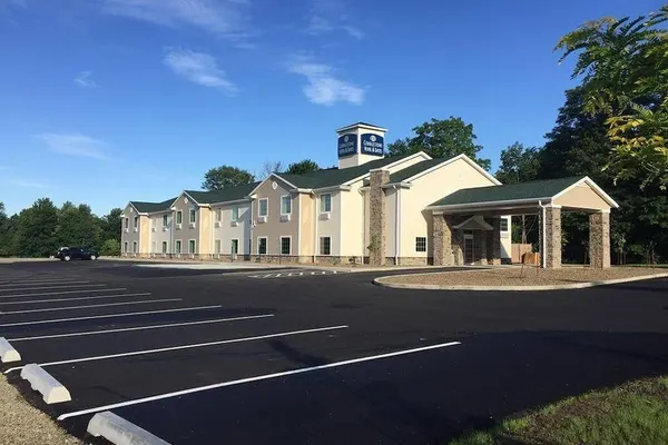 Photo 1 - Cobblestone Hotel & Suites - Harborcreek