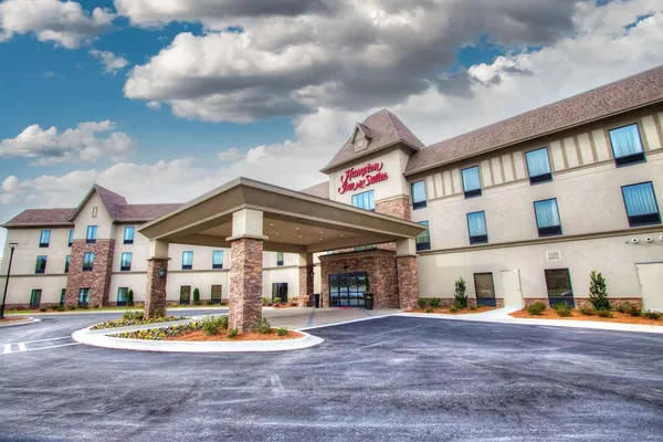 Photo 1 - Hampton Inn & Suites Braselton