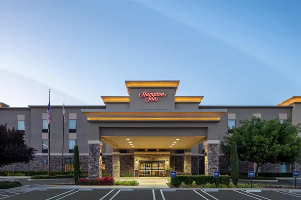 Photo 1 - Hampton Inn Turlock