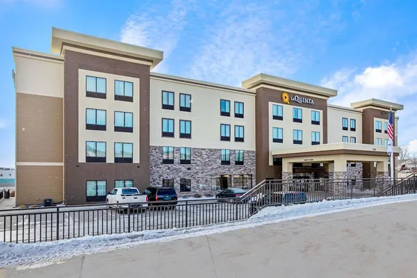 Photo 1 - La Quinta Inn & Suites by Wyndham Gillette