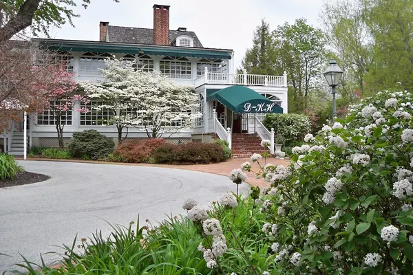 Photo 1 - Duling Kurtz House & Country Inn