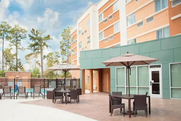 Photo 1 - Courtyard by Marriott Houston City Place