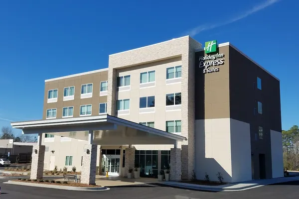 Photo 1 - Holiday Inn Express & Suites Carrollton West, an IHG Hotel