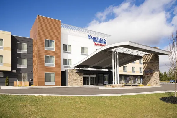 Photo 1 - Fairfield Inn & Suites Medina