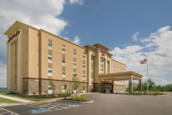 Photo 1 - Hampton Inn Oxford