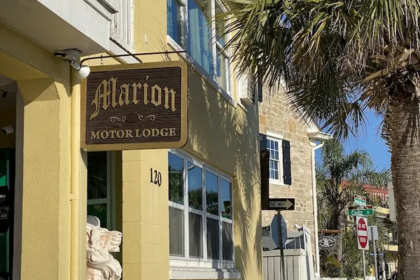 Photo 1 - Marion Motor Lodge