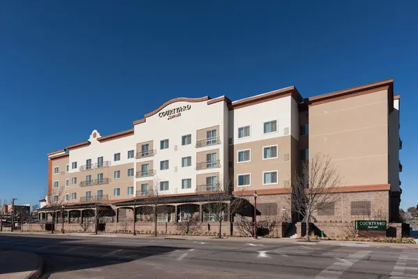 Photo 1 - Courtyard by Marriott Fort Worth Historic Stockyards