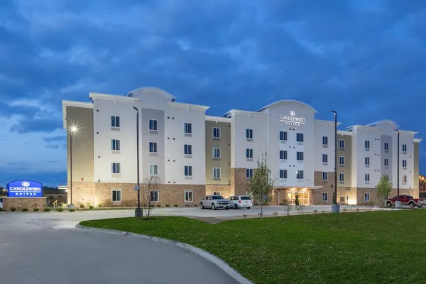 Photo 1 - Candlewood Suites Omaha - Millard Area, an IHG Hotel