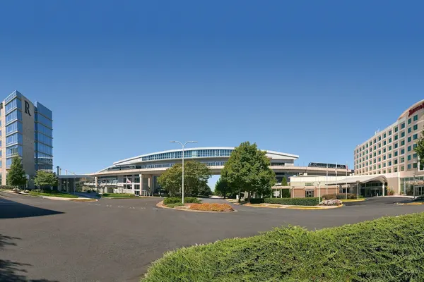 Photo 1 - Renaissance Atlanta Airport Gateway Hotel