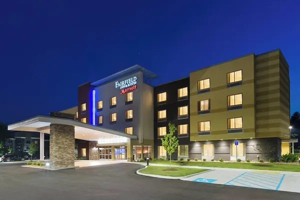 Photo 1 - Fairfield Inn and Suites by Marriott Belle Vernon