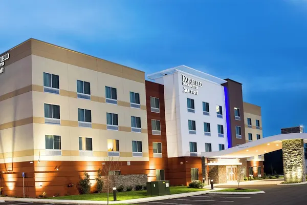 Photo 1 - Fairfield Inn & Suites by Marriott Dickson