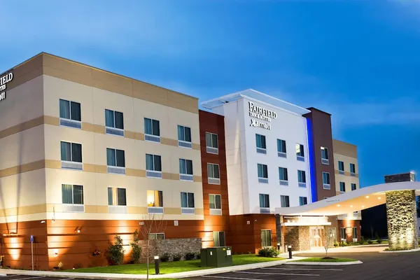 Photo 1 - Fairfield Inn & Suites by Marriott Dickson