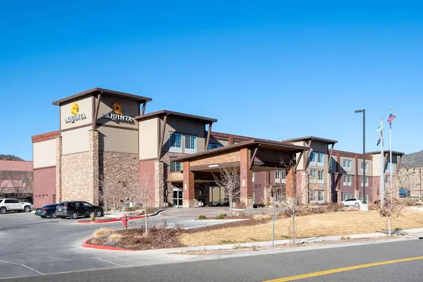 Photo 1 - La Quinta Inn & Suites by Wyndham Durango