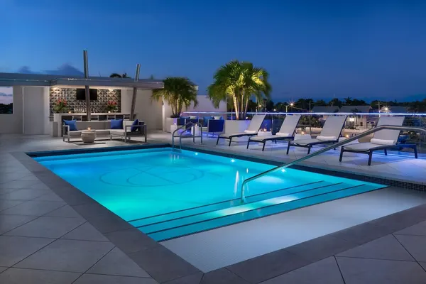 Photo 1 - H2O Suites - Adults Only