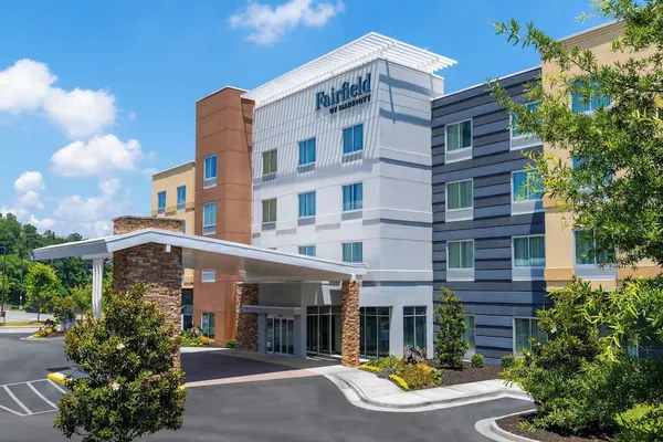 Photo 1 - Fairfield Inn & Suites by Marriott Atlanta Acworth