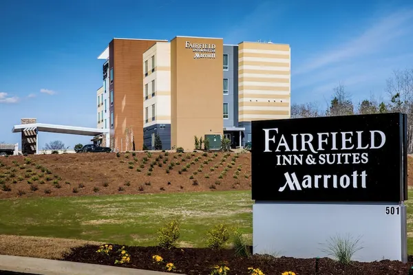 Photo 1 - Fairfield Inn & Suites by Marriott Florence I-20