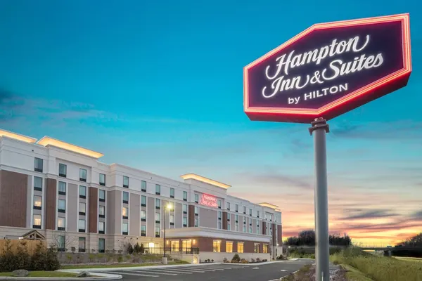 Photo 1 - Hampton Inn & Suites Newburgh Stewart Airport