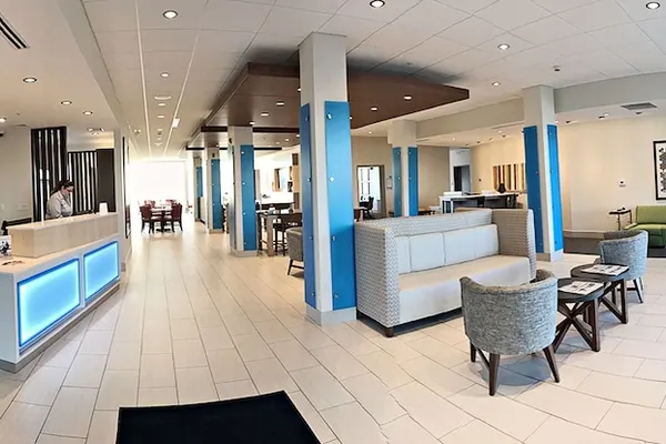 Photo 1 - Holiday Inn Express & Suites Sterling by IHG