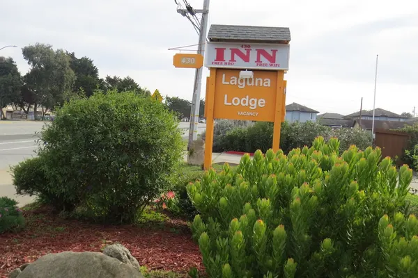 Photo 1 - Laguna Lodge