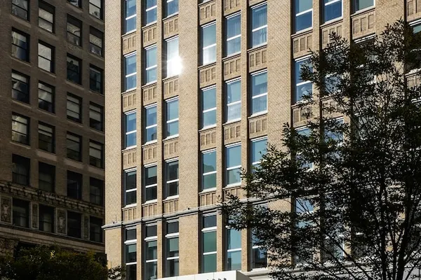 Photo 1 - Hotel Park Ave