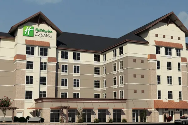 Photo 1 - Holiday Inn Express & Suites Seattle South - Tukwila, an IHG Hotel