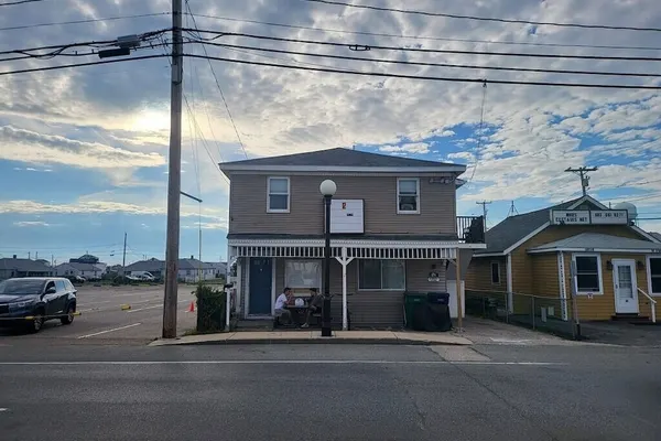 Photo 1 - 12 Ashworth Ave