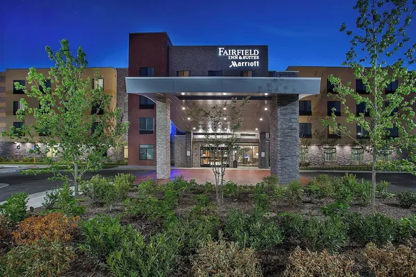 Photo 1 - Fairfield Inn & Suites by Marriott Nashville Hendersonville