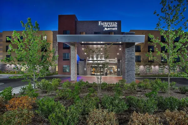 Photo 1 - Fairfield Inn & Suites by Marriott Nashville Hendersonville