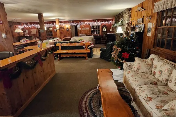 Photo 1 - Turn of River Lodge