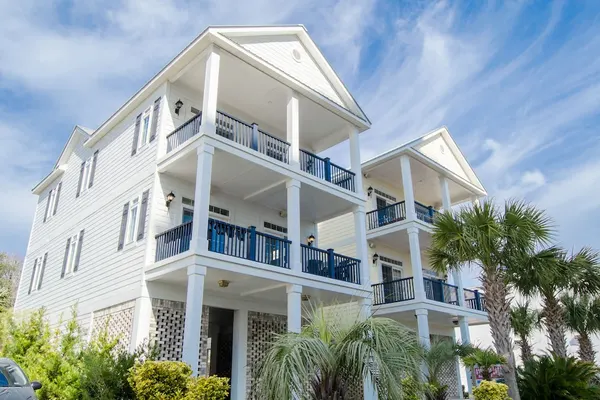 Photo 1 - 3 BR Beach Houses 25th Ave. South Ocean Blvd