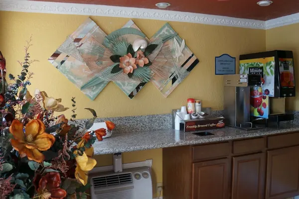 Photo 1 - Sycamore Inn