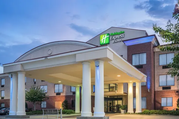Photo 1 - Holiday Inn Express Hotel & Suites Gadsden W-Near Attalla by IHG