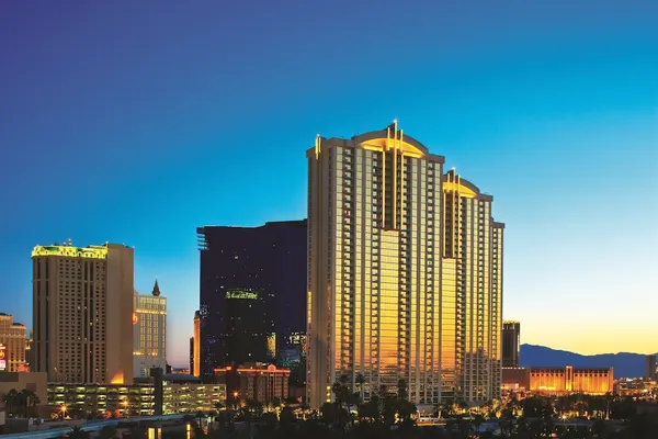 Photo 1 - The Signature at MGM Grand (All Suites)