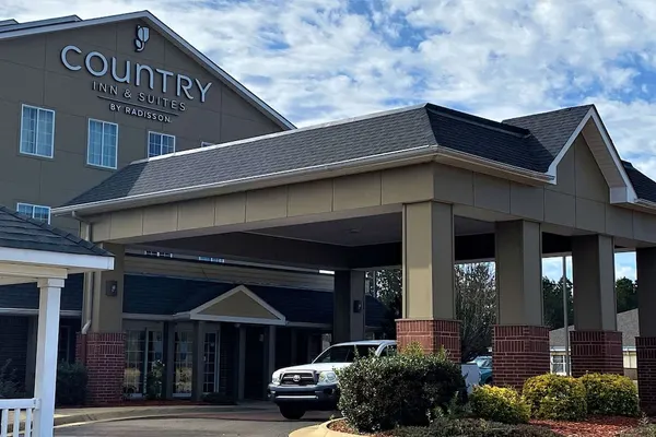 Photo 1 - Country Inn & Suites by Radisson, El Dorado, AR