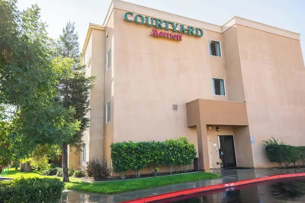 Photo 1 - Courtyard by Marriott Merced