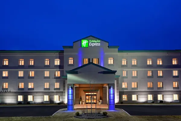 Photo 1 - Holiday Inn Express Syracuse Fairgrounds, an IHG Hotel