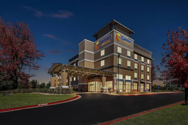 Photo 1 - Comfort Suites Bentonville - Rogers