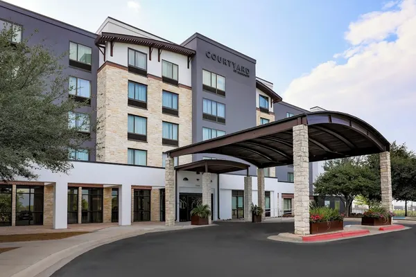 Photo 1 - Courtyard by Marriott Austin Airport