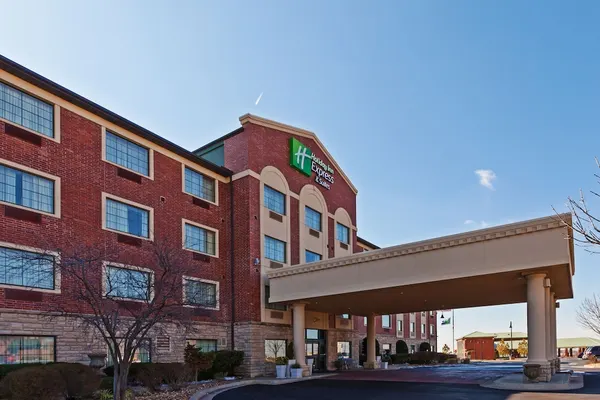 Photo 1 - Holiday Inn Express & Suites Tulsa S Broken Arrow Hwy 51 by IHG