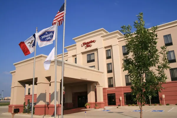 Photo 1 - Hampton Inn Waterloo