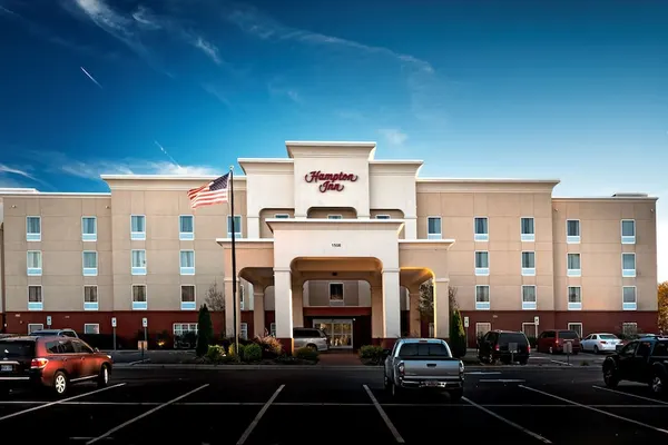 Photo 1 - Hampton Inn Statesville